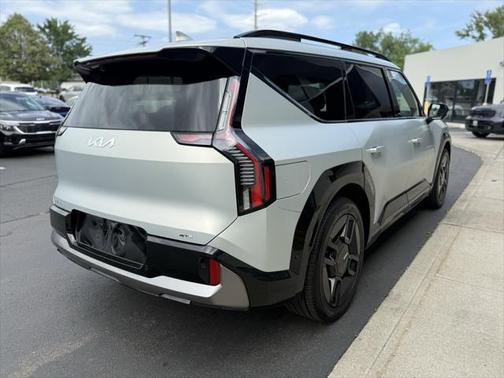 2024 Kia EV9 GT-Line