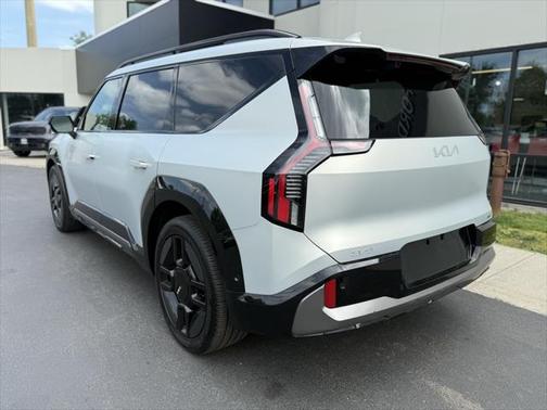 2024 Kia EV9 GT-Line