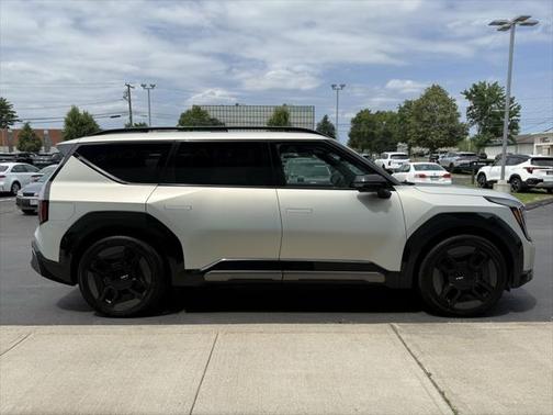 2024 Kia EV9 GT-Line