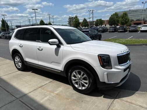 2022 Kia Telluride LX