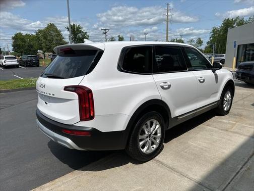 2022 Kia Telluride LX