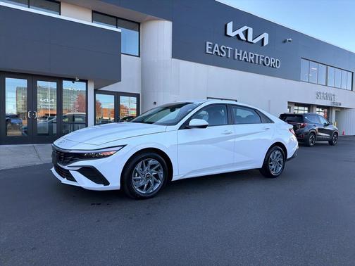 2025 Hyundai ELANTRA HEV Blue