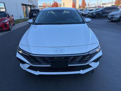 2025 Hyundai ELANTRA HEV Blue