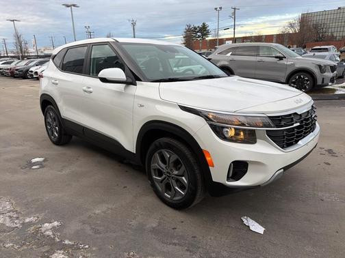 2024 Kia Seltos LX