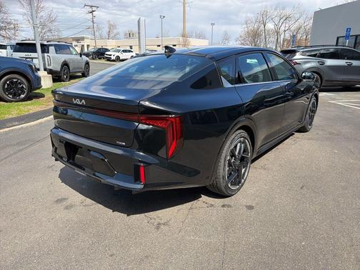 Aurora Black Pearl 2026 Kia K4 GT-LINE