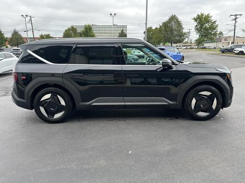 2026 Kia EV9 Wind