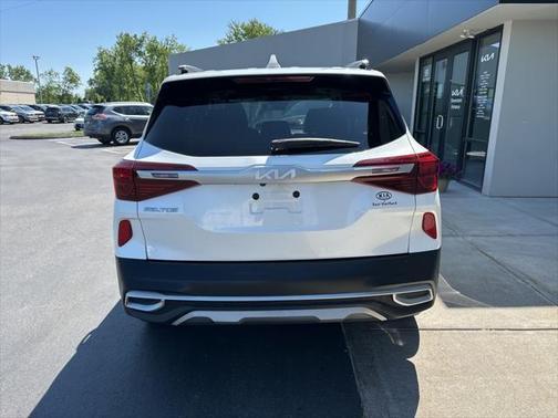 2022 Kia Seltos EX