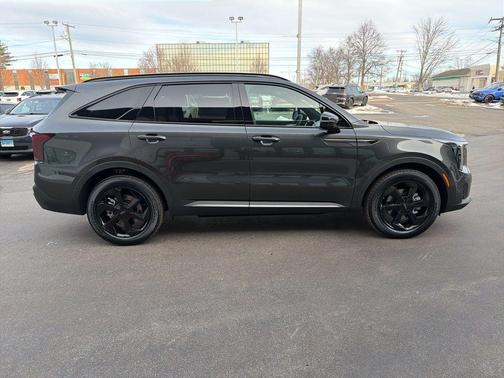 Gray 2026 Kia Sorento Hybrid X-LINE SX PRESTIGE