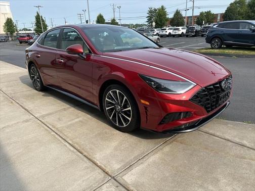 2023 Hyundai SONATA Limited