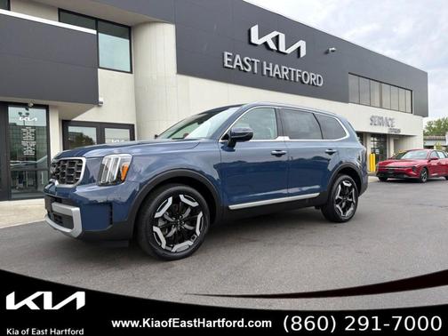 Midnight Black 2023 Kia Telluride S