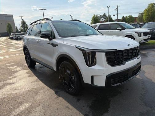 White 2026 Kia Sorento X-Line EX