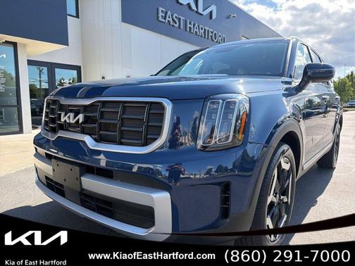 Midnight Black 2023 Kia Telluride S