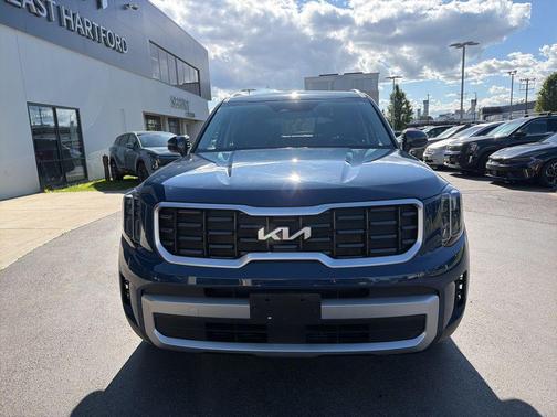 Midnight Black 2023 Kia Telluride S