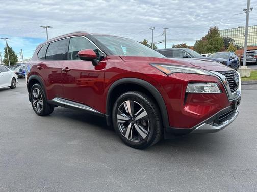 2022 Nissan Rogue SL