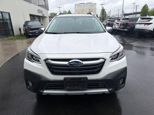 Crystal White Pearl 2021 Subaru Outback Touring