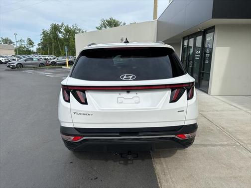 2022 Hyundai TUCSON SEL