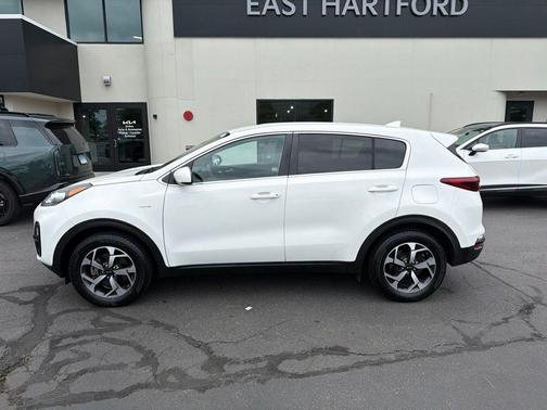 Clear White 2020 Kia Sportage LX