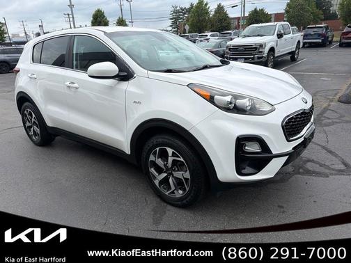 Clear White 2020 Kia Sportage LX