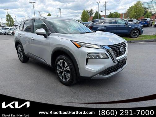 Brilliant Silver Metallic 2023 Nissan Rogue SV
