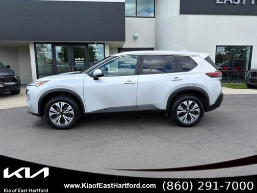 Brilliant Silver Metallic 2023 Nissan Rogue SV