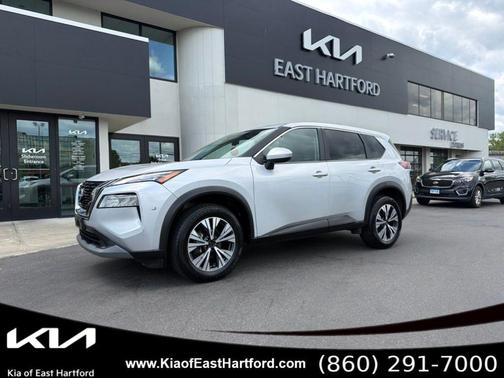 Brilliant Silver Metallic 2023 Nissan Rogue SV