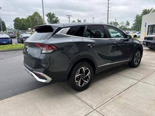 2024 Kia Sportage LX