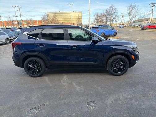 Dark Ocean Blue 2026 Kia Seltos EX