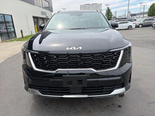 Ebony Black 2026 Kia Sorento S