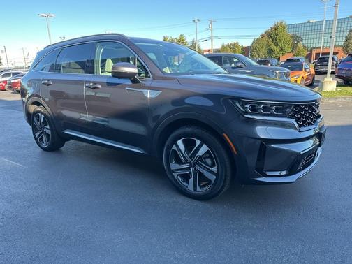 2023 Kia Sorento Plug-In Hybrid SX Prestige