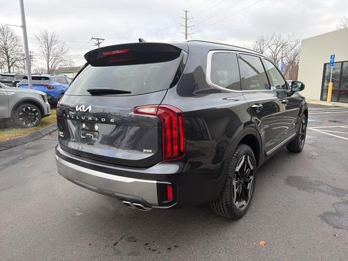 2025 Kia Telluride S