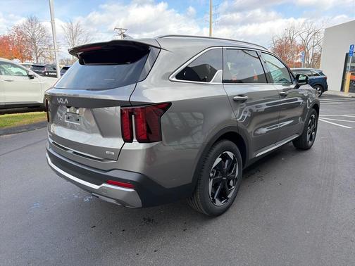 2026 Kia Sorento Hybrid EX