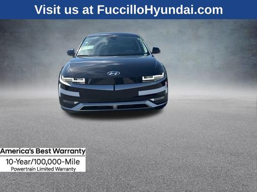 2024 Hyundai IONIQ 5 SE