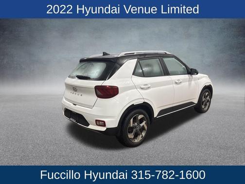 2022 Hyundai VENUE SEL