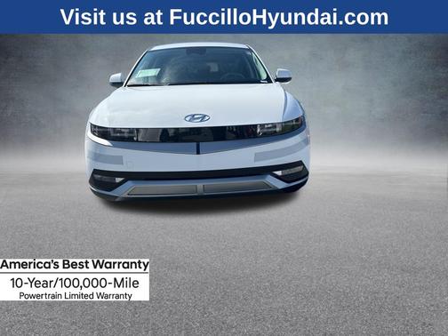 2024 Hyundai IONIQ 5 SE