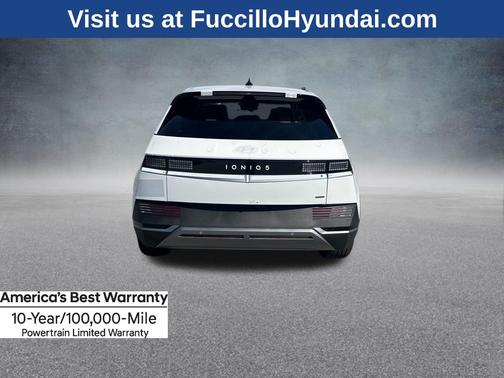 2024 Hyundai IONIQ 5 SE