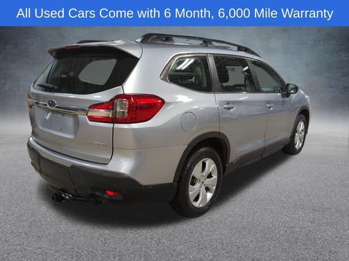 Ice Silver Metallic 2022 Subaru Ascent Base 8-Passenger
