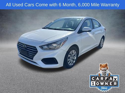 Frost White Pearl 2019 Hyundai Accent SE