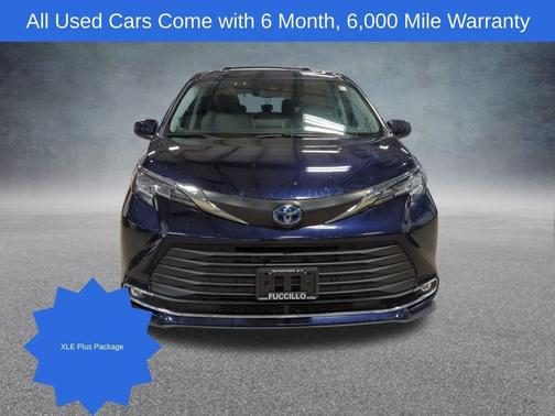 2023 Toyota Sienna XLE