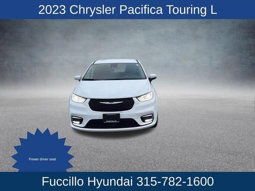 2023 Chrysler Pacifica Touring-L