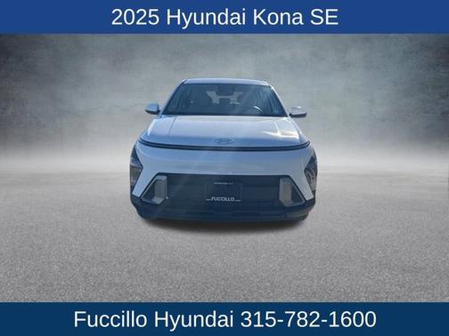 2025 Hyundai KONA SE