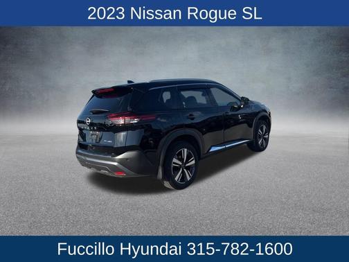 2023 Nissan Rogue SL