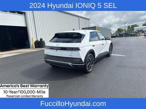 2024 Hyundai IONIQ 5 SEL