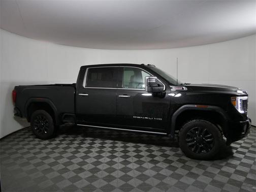 2023 GMC Sierra 2500 Denali