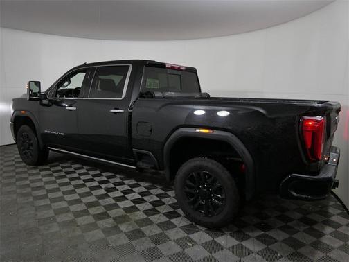 2023 GMC Sierra 2500 Denali