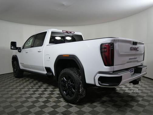 2026 GMC Sierra 3500 AT4