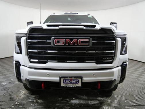 2026 GMC Sierra 3500 AT4
