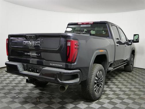 2025 GMC Sierra 3500 Denali Ultimate