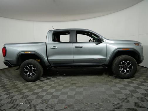 2023 GMC Canyon AT4X
