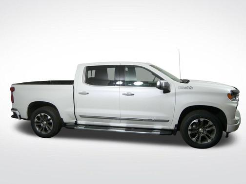 Pearl 2023 Chevrolet Silverado 1500 High Country