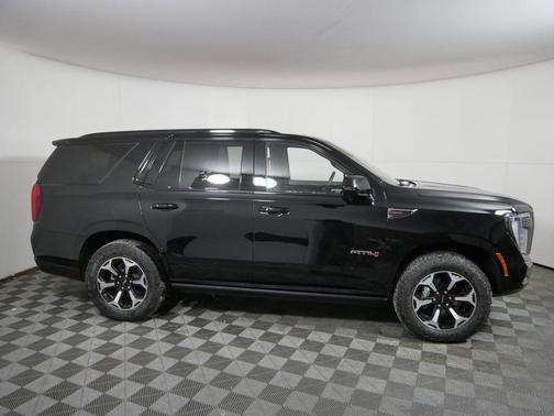 2025 GMC Yukon AT4